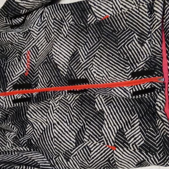 Columbia | Girls Zebra Print Puffer Jacket Size XXS 4-5 Black & Hot Pink - Picture 8 of 16